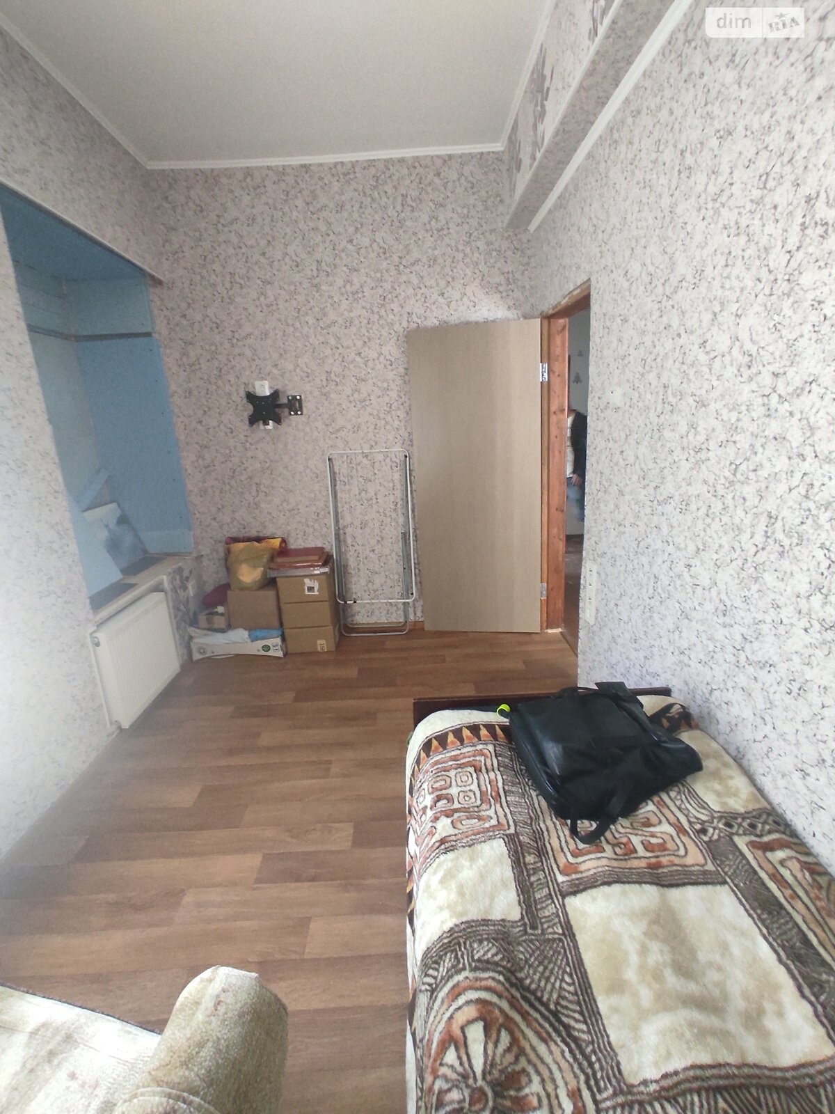 Продаж трикімнатної квартири в Елітне, на вул. Шкільна 7, фото 1 Продаж трикімнатної квартири в Елітне, на вул. Шкільна 7, фото 1