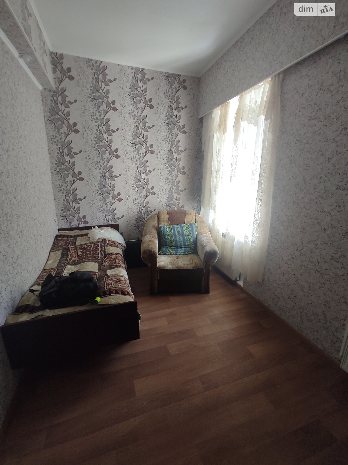 Продаж трикімнатної квартири в Елітне, на вул. Шкільна 7, фото 1 Продаж трикімнатної квартири в Елітне, на вул. Шкільна 7, фото 1