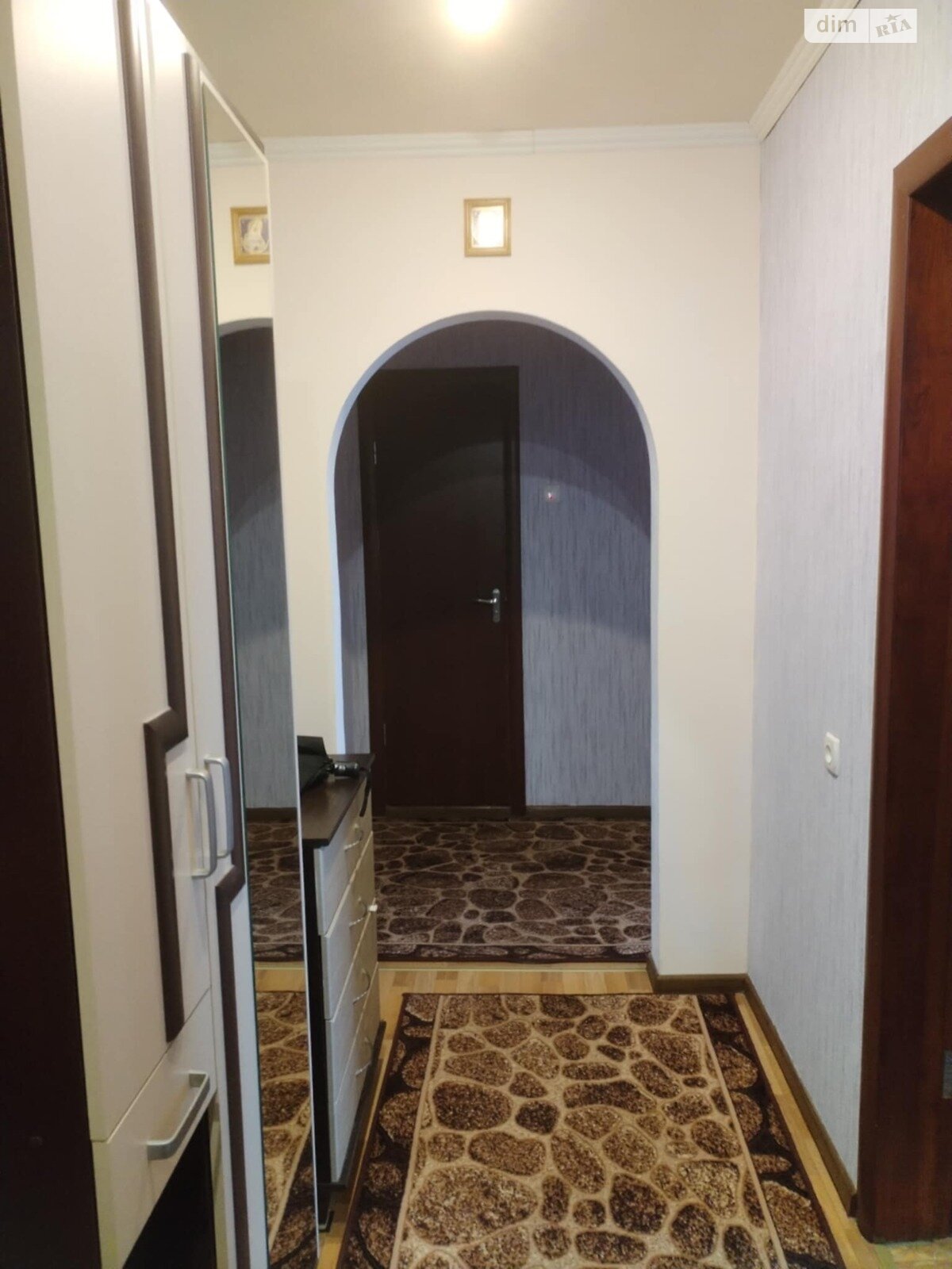 Продаж трикімнатної квартири в Фастові, на вул. Ярослава Мудрого, район Фастів фото 1 Продаж трикімнатної квартири в Фастові, на вул. Ярослава Мудрого, район Фастів фото 1