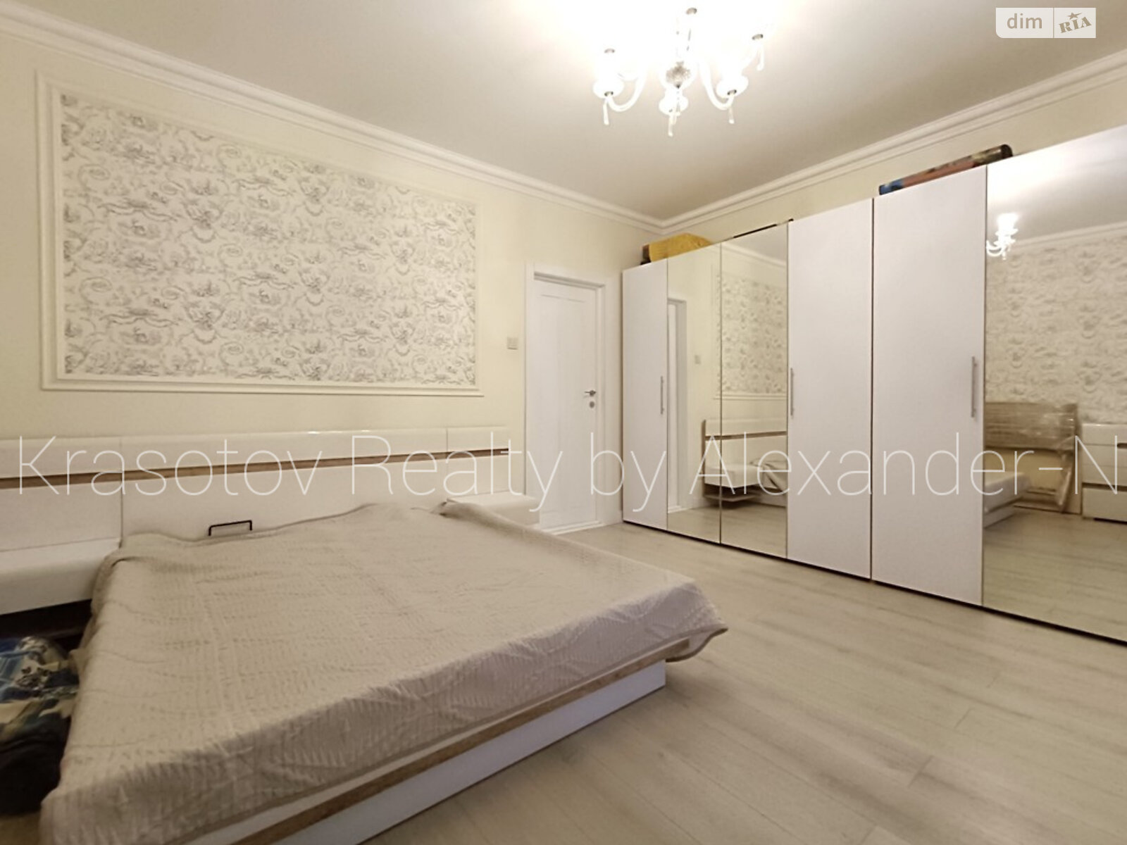 Продажа двухкомнатной квартиры в Фонтанке, на ул. Академика Заболотного 1/1, фото 1 Продажа двухкомнатной квартиры в Фонтанке, на ул. Академика Заболотного 1/1, фото 1