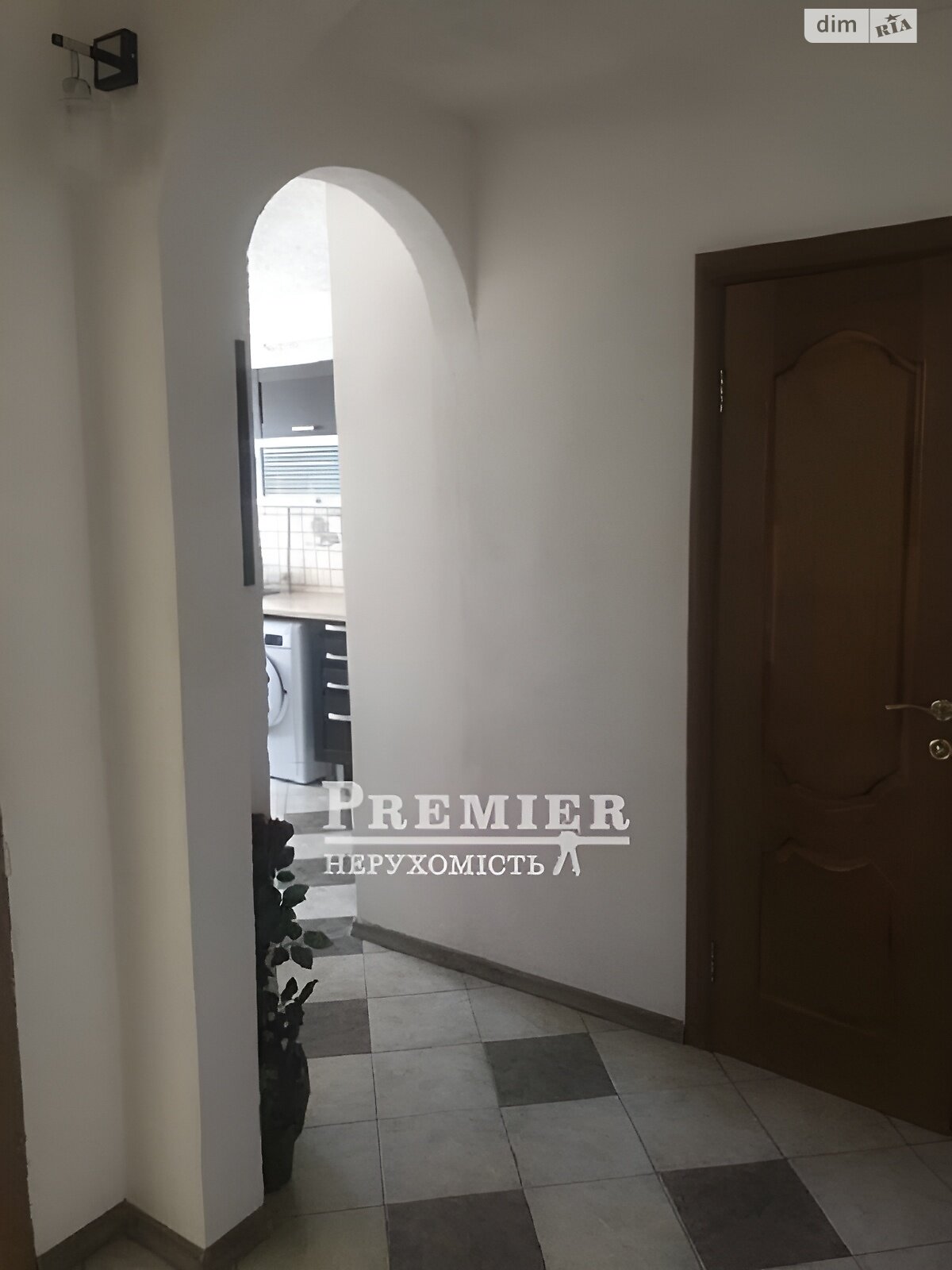 Продаж двокімнатної квартири в Фонтанці, на вул. Центральна, фото 1 Продаж двокімнатної квартири в Фонтанці, на вул. Центральна, фото 1