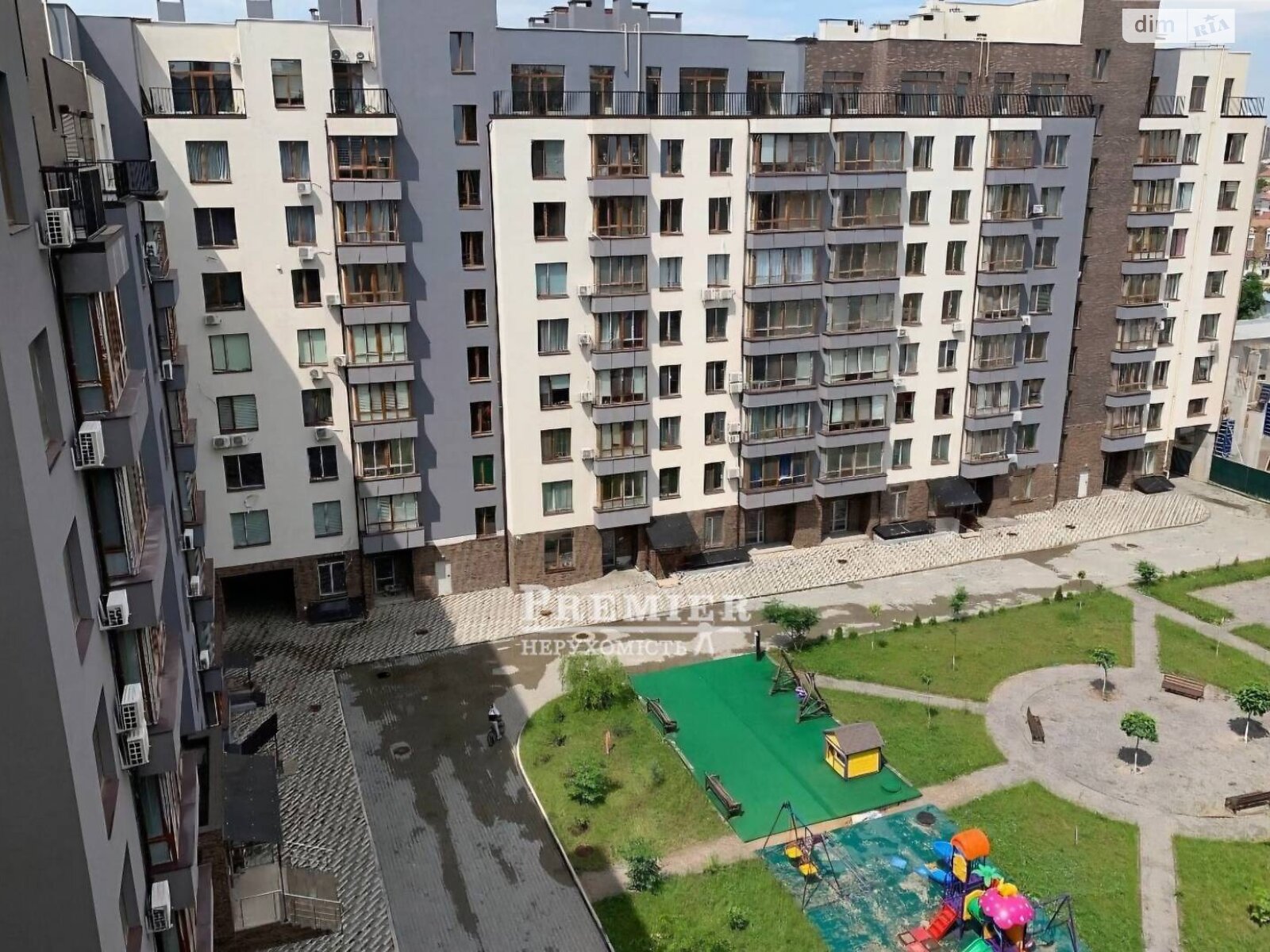 Продаж двокімнатної квартири в Фонтанці, на вул. Чехова, фото 1 Продаж двокімнатної квартири в Фонтанці, на вул. Чехова, фото 1