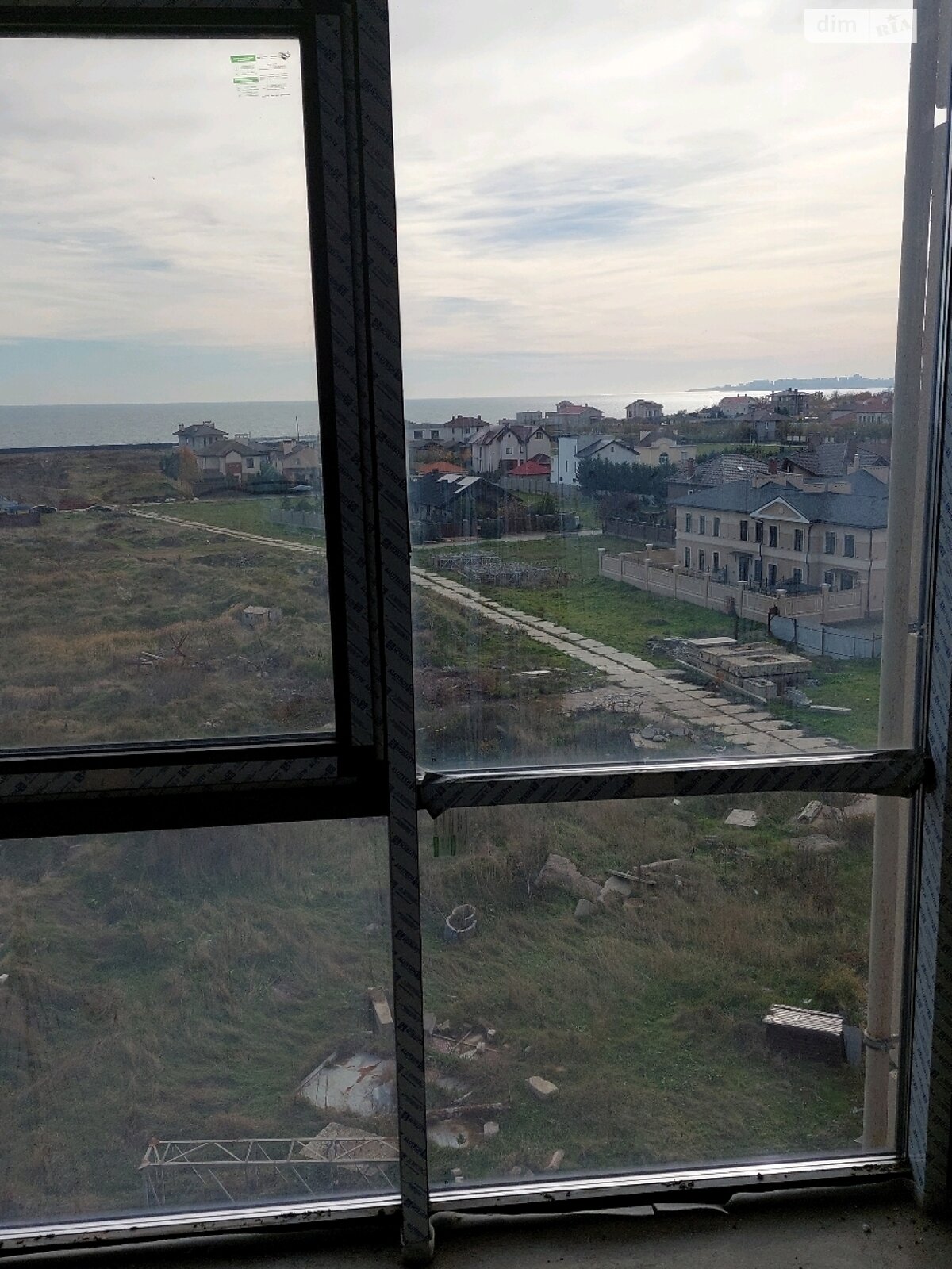 Продажа двухкомнатной квартиры в Фонтанке, на ул. Дружбы народов 14, фото 1