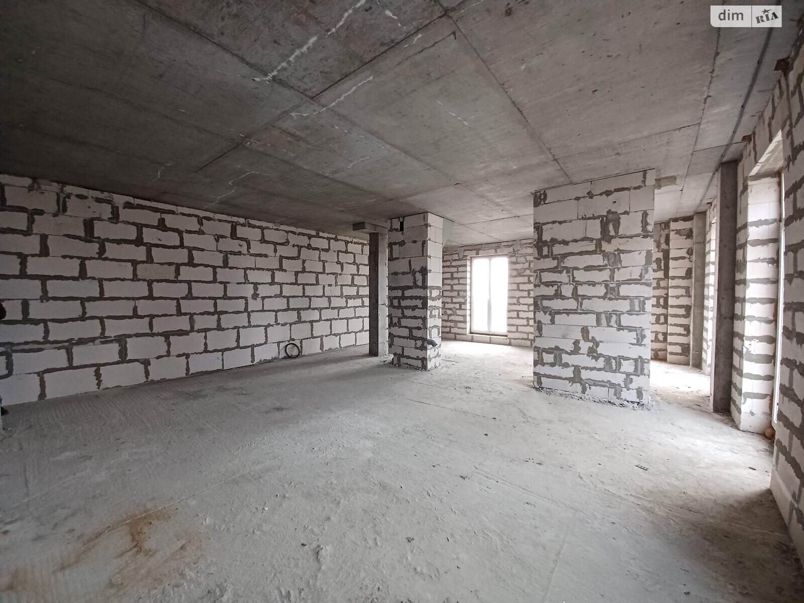 Продажа трехкомнатной квартиры в Фонтанке, на ул. Греческая 2, фото 1 Продажа трехкомнатной квартиры в Фонтанке, на ул. Греческая 2, фото 1