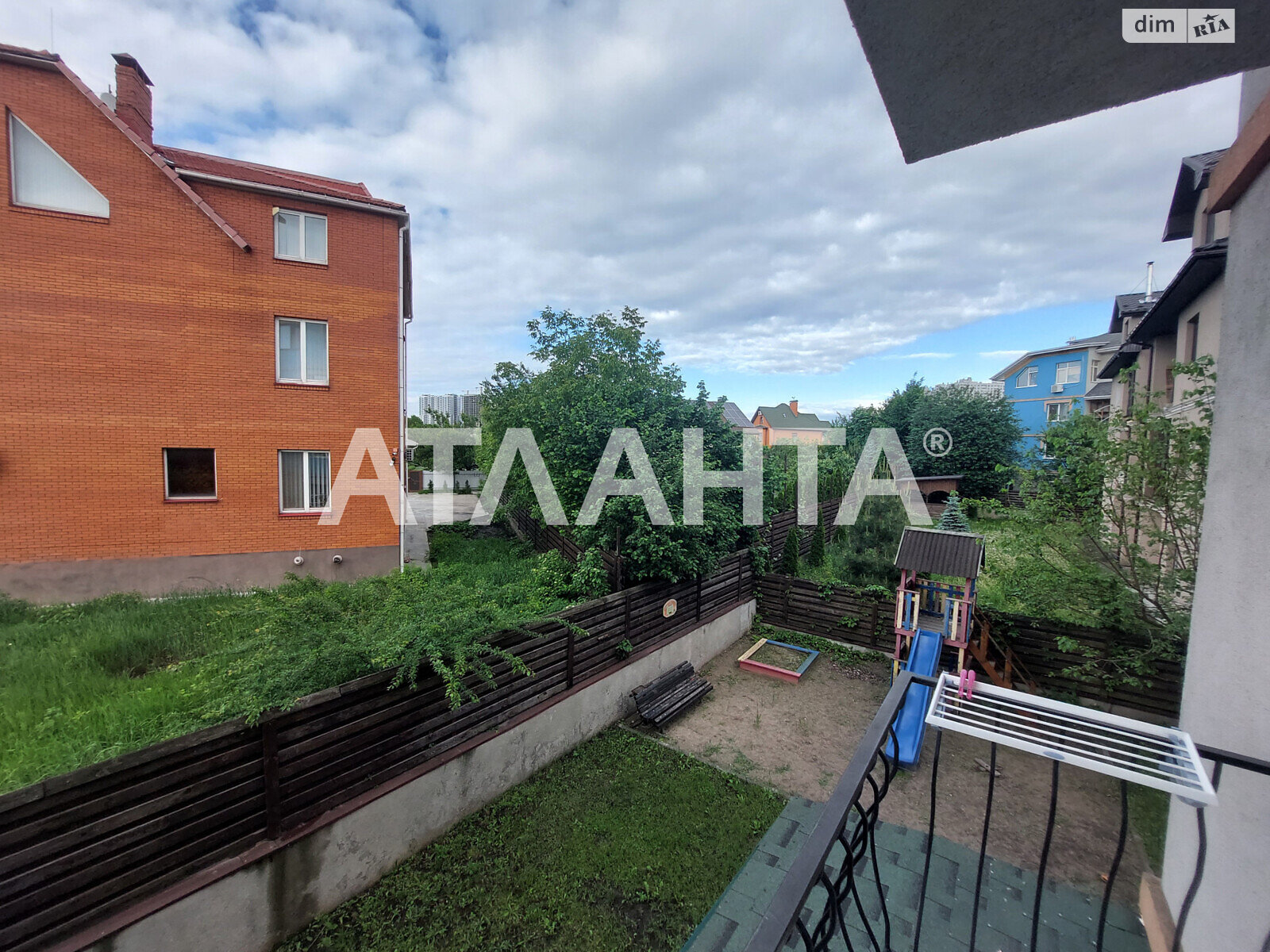 Продаж двокімнатної квартири в Гатне, на вул. Дорошенка, фото 1 Продаж двокімнатної квартири в Гатне, на вул. Дорошенка, фото 1