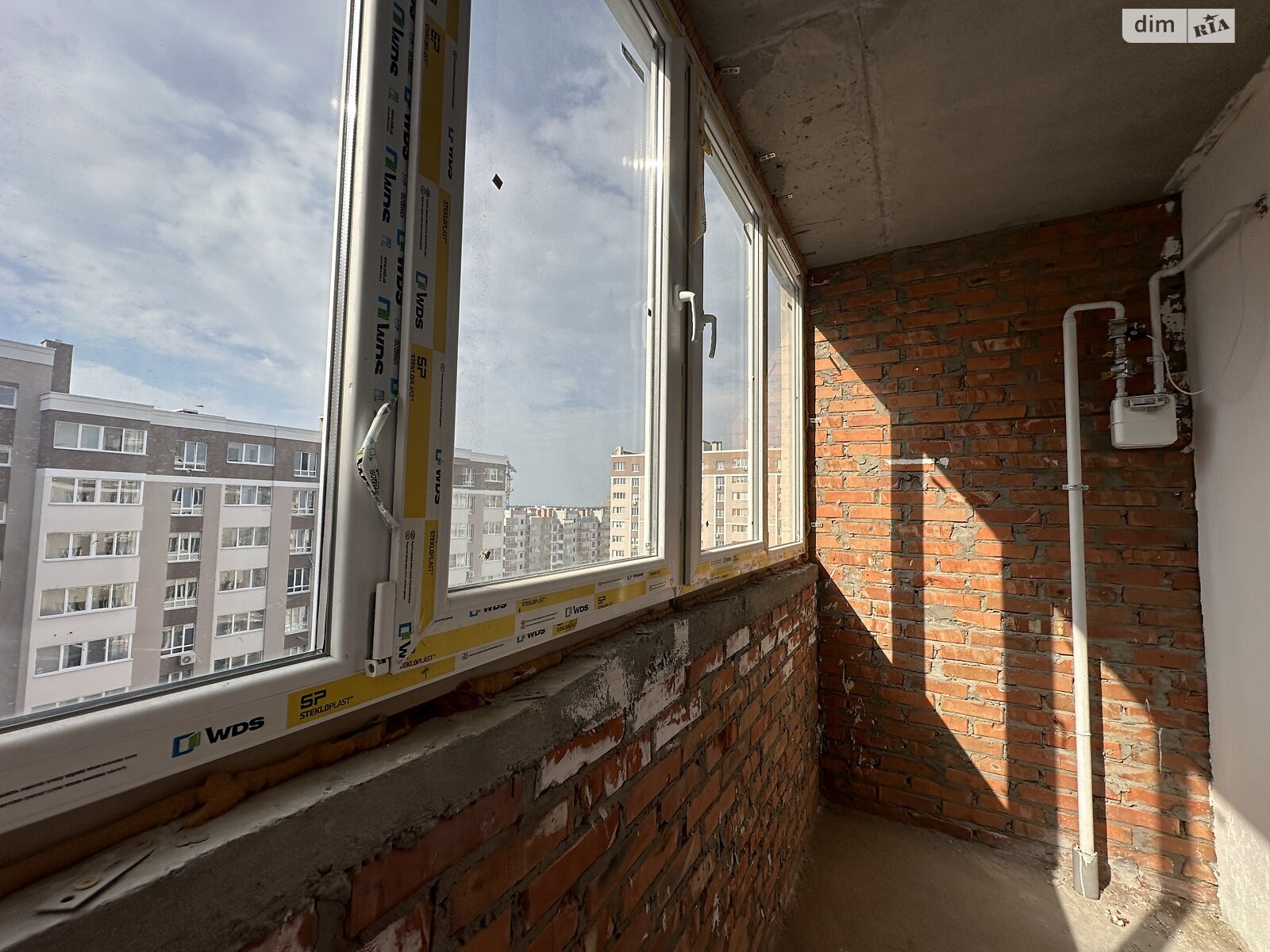Продажа трехкомнатной квартиры в Гатном, на бул. Приозёрный, фото 1 Продажа трехкомнатной квартиры в Гатном, на бул. Приозёрный, фото 1