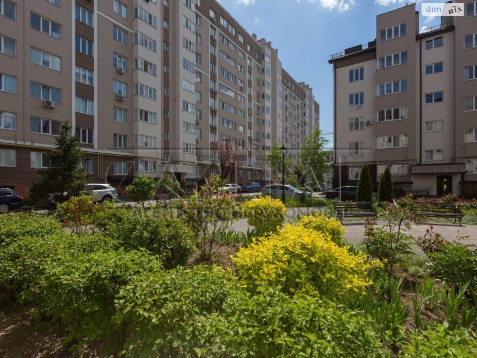 Продаж трикімнатної квартири в Гатне, на вул. Свободи, фото 1 Продаж трикімнатної квартири в Гатне, на вул. Свободи, фото 1