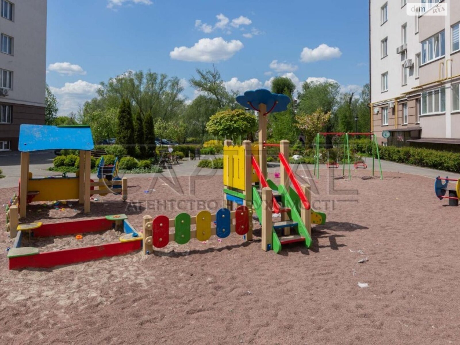 Продаж трикімнатної квартири в Гатне, на вул. Свободи, фото 1 Продаж трикімнатної квартири в Гатне, на вул. Свободи, фото 1