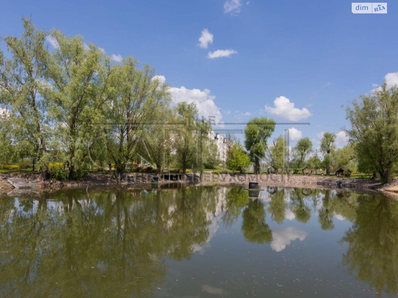 Продаж трикімнатної квартири в Гатне, на вул. Свободи, фото 1 Продаж трикімнатної квартири в Гатне, на вул. Свободи, фото 1