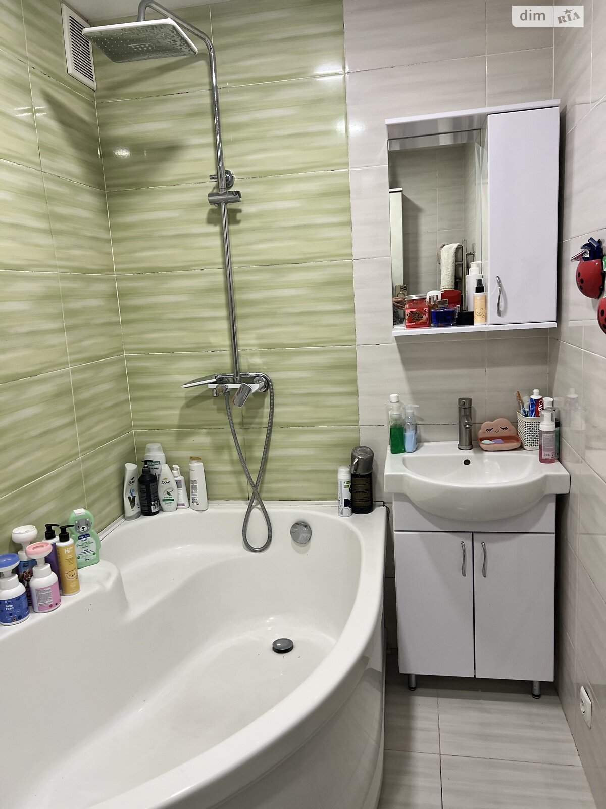 Продаж двокімнатної квартири в Гайсині, на вул. Соборна 64, кв. 88, район Гайсин фото 1 Продаж двокімнатної квартири в Гайсині, на вул. Соборна 64, кв. 88, район Гайсин фото 1