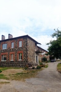 Продаж двокімнатної квартири в Гнівані, на вул. Соборна 56, кв. 2, район Гнівань фото 2