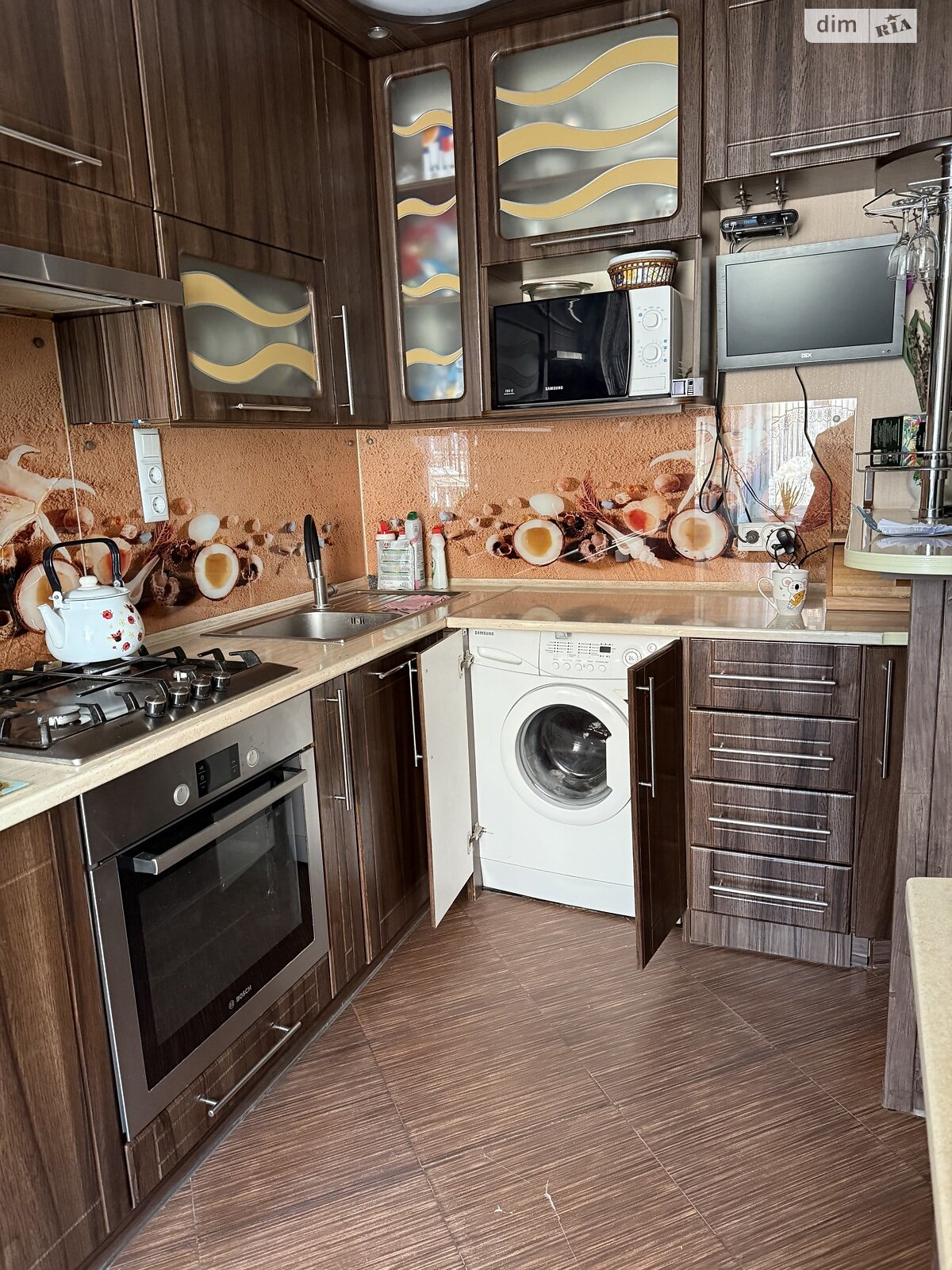 Продаж трикімнатної квартири в Гнівані, на вул. Юності 23, кв. 19, фото 1 Продаж трикімнатної квартири в Гнівані, на вул. Юності 23, кв. 19, фото 1