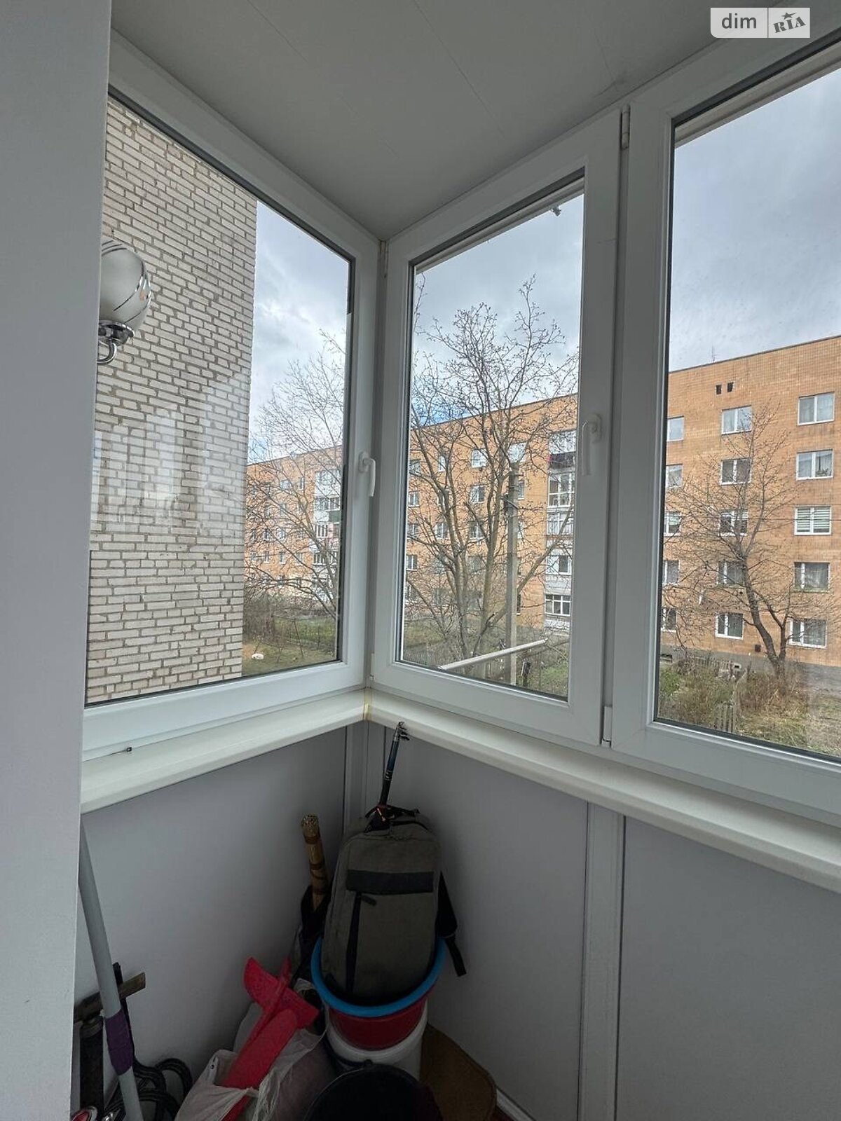 Продаж трикімнатної квартири в Гнівані, на вул. Юності 23, кв. 19, фото 1 Продаж трикімнатної квартири в Гнівані, на вул. Юності 23, кв. 19, фото 1