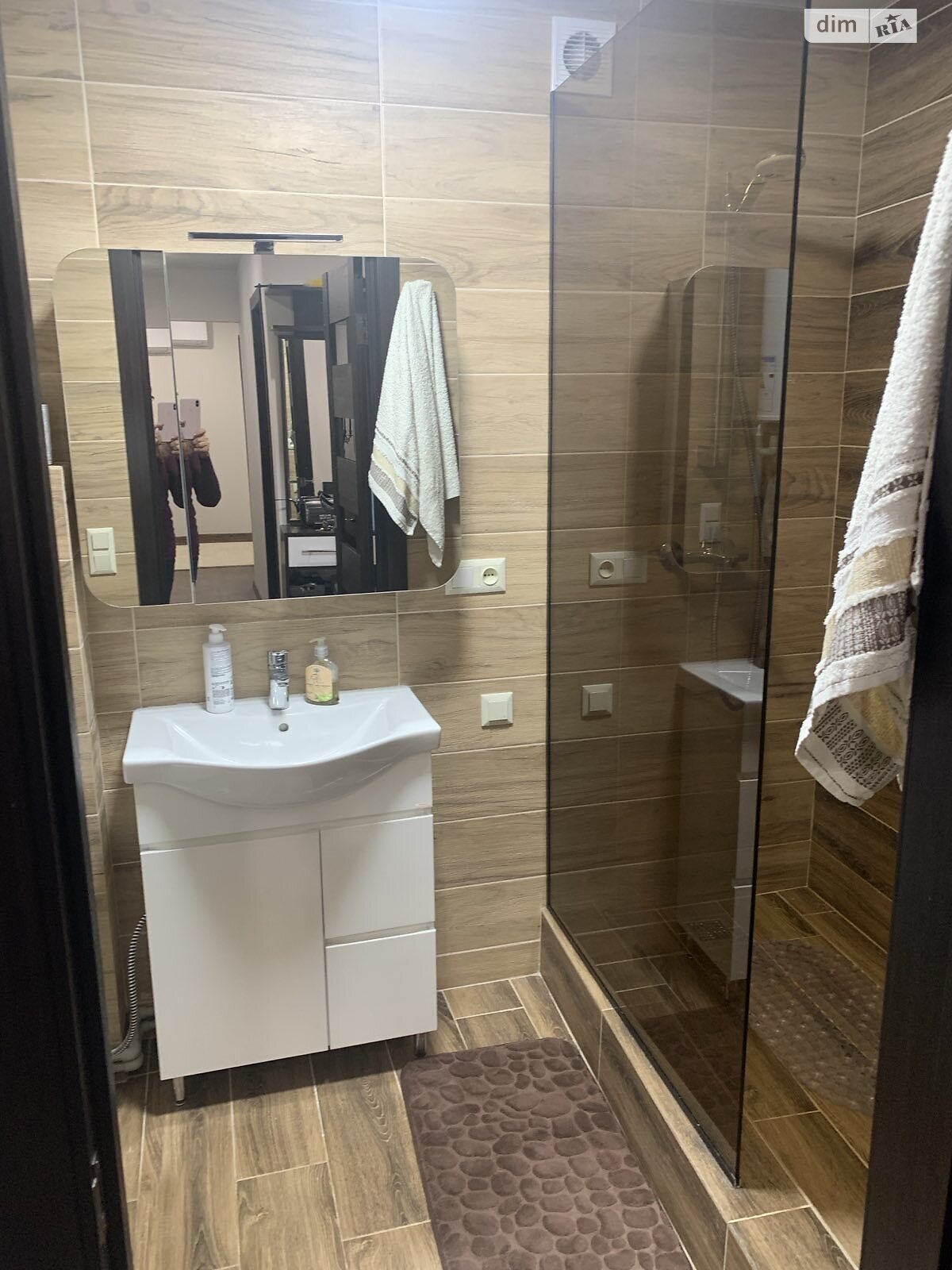 Продаж двокімнатної квартири в Горького (Титорове),, фото 1 Продаж двокімнатної квартири в Горького (Титорове),, фото 1