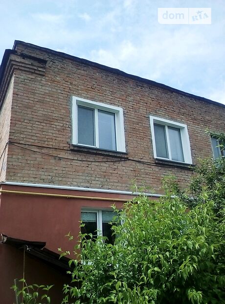 Продаж трикімнатної квартири в Городищі на Привокзальна 40 район Цвіткове фото 1 Продаж трикімнатної квартири в Городищі на Привокзальна 40 район Цвіткове фото 1