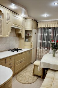 Продажа трехкомнатной квартиры в Городке, на ул. Авиационная 113, кв. 13, район Городок фото 2