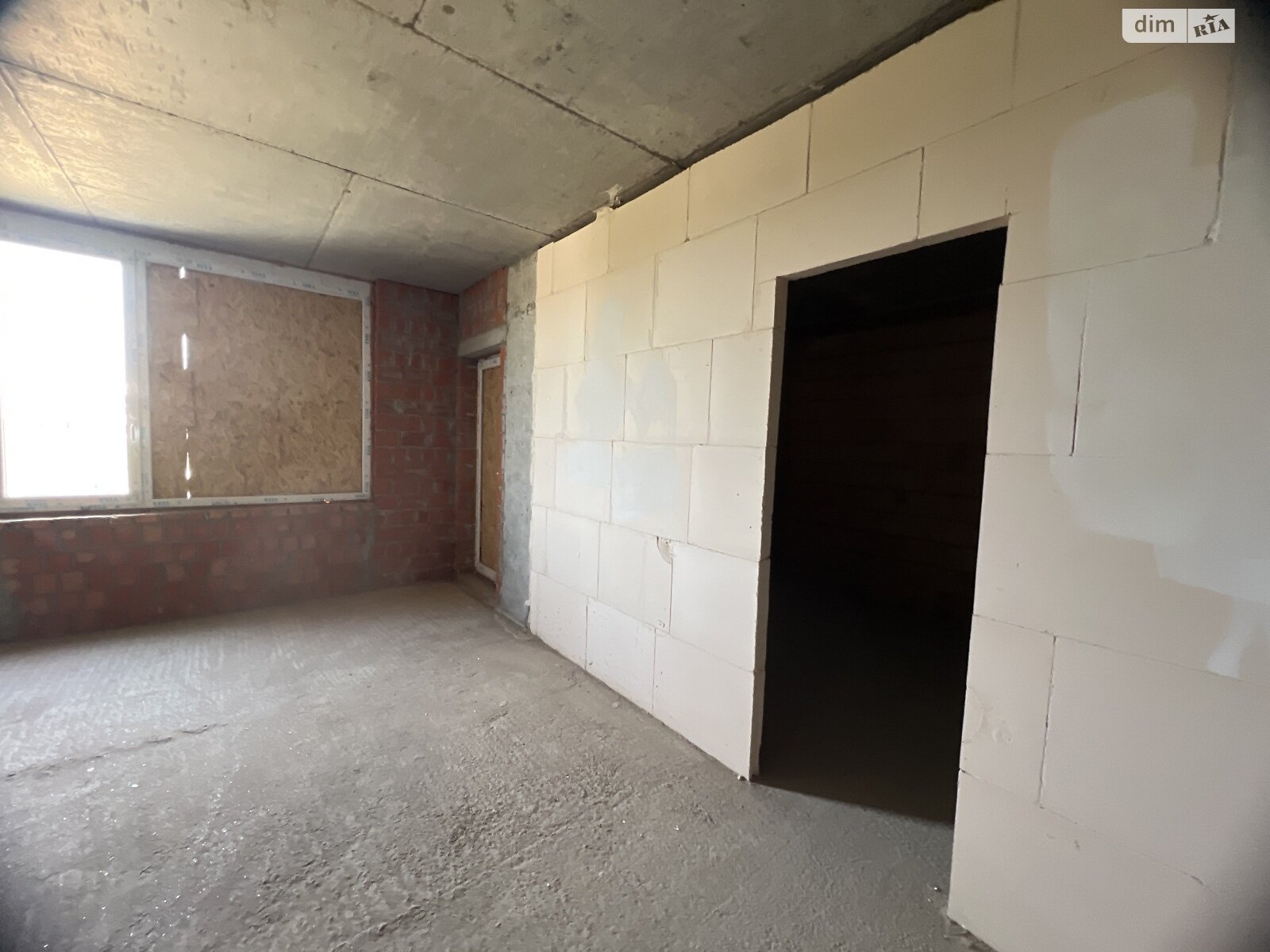 Продажа трехкомнатной квартиры в Гостомеле, на пер. Богдана Ступки 11, фото 1 Продажа трехкомнатной квартиры в Гостомеле, на пер. Богдана Ступки 11, фото 1