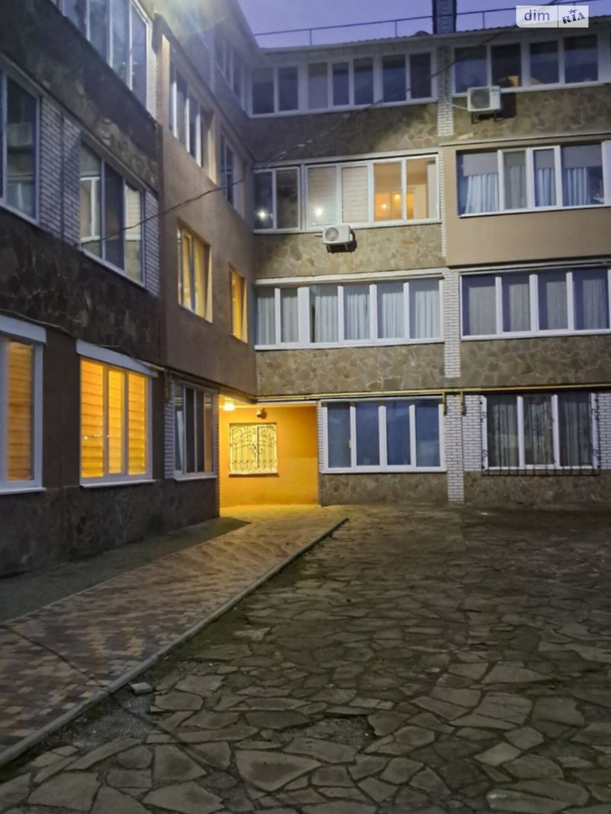 Продаж двокімнатної квартири в Гостомелі, на вул. Черняхівського 28А, фото 1 Продаж двокімнатної квартири в Гостомелі, на вул. Черняхівського 28А, фото 1