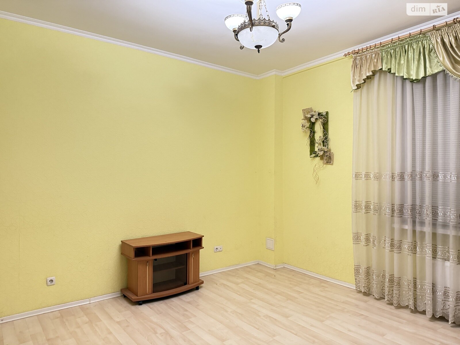 Продажа однокомнатной квартиры в Гостомеле, на ул. Героев Гостомеля 17Б, фото 1