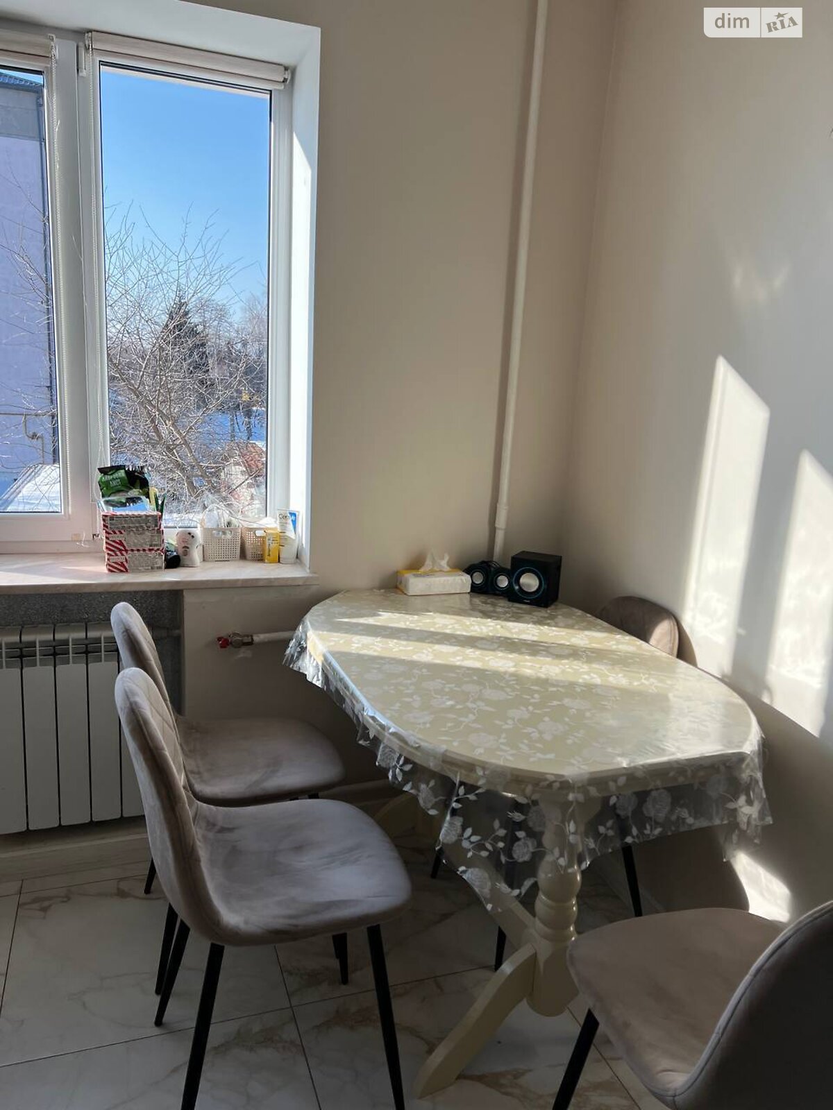 Продажа трехкомнатной квартиры в Гостомеле, на ул. Мирная 14, фото 1 Продажа трехкомнатной квартиры в Гостомеле, на ул. Мирная 14, фото 1