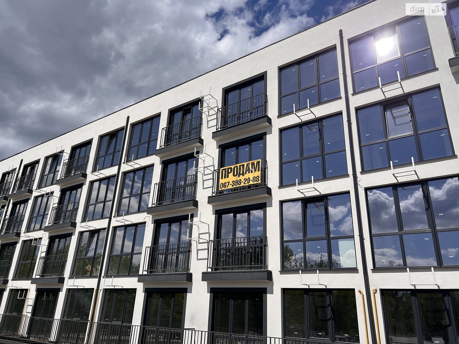 Продаж двокімнатної квартири в Гостомелі, на вул. Молодіжна, фото 1 Продаж двокімнатної квартири в Гостомелі, на вул. Молодіжна, фото 1