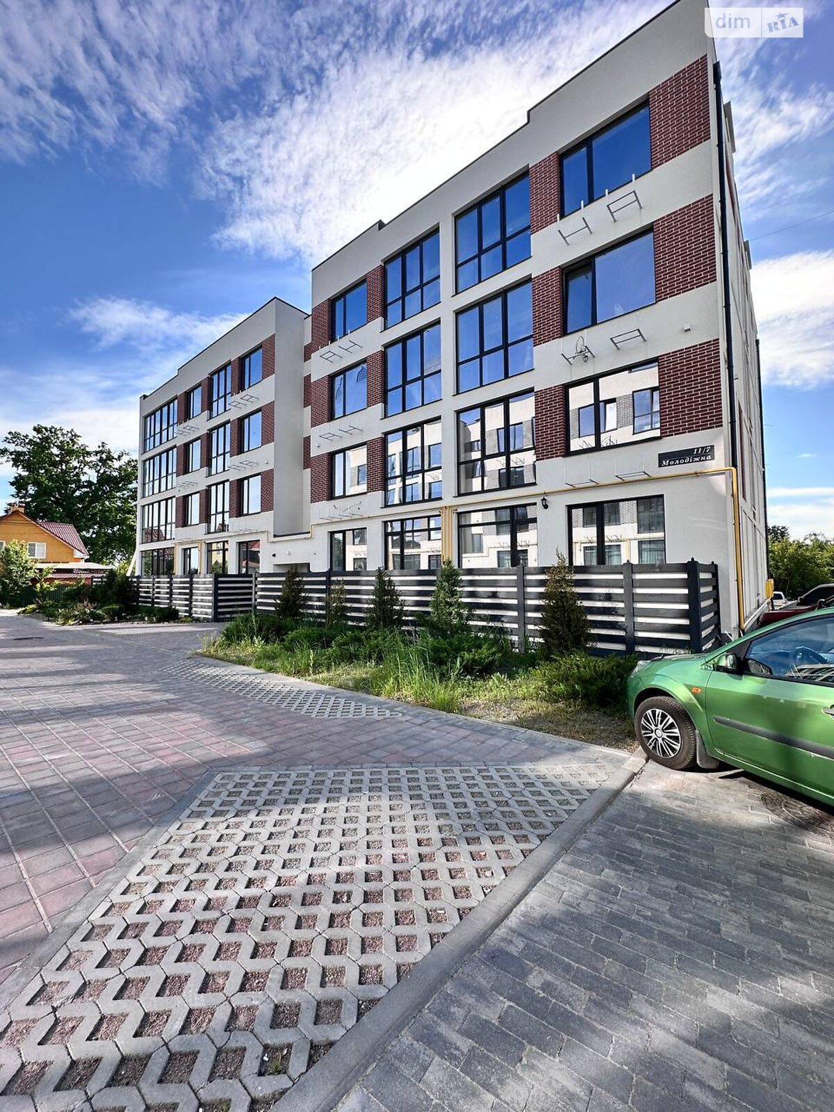 Продаж двокімнатної квартири в Гостомелі, на вул. Молодіжна 11/7, фото 1 Продаж двокімнатної квартири в Гостомелі, на вул. Молодіжна 11/7, фото 1