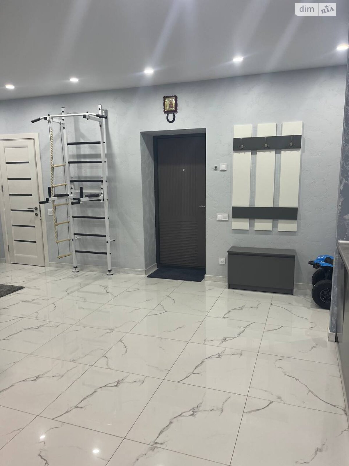 Продаж двокімнатної квартири в Гостомелі, на вул. Мисливська 24, фото 1 Продаж двокімнатної квартири в Гостомелі, на вул. Мисливська 24, фото 1