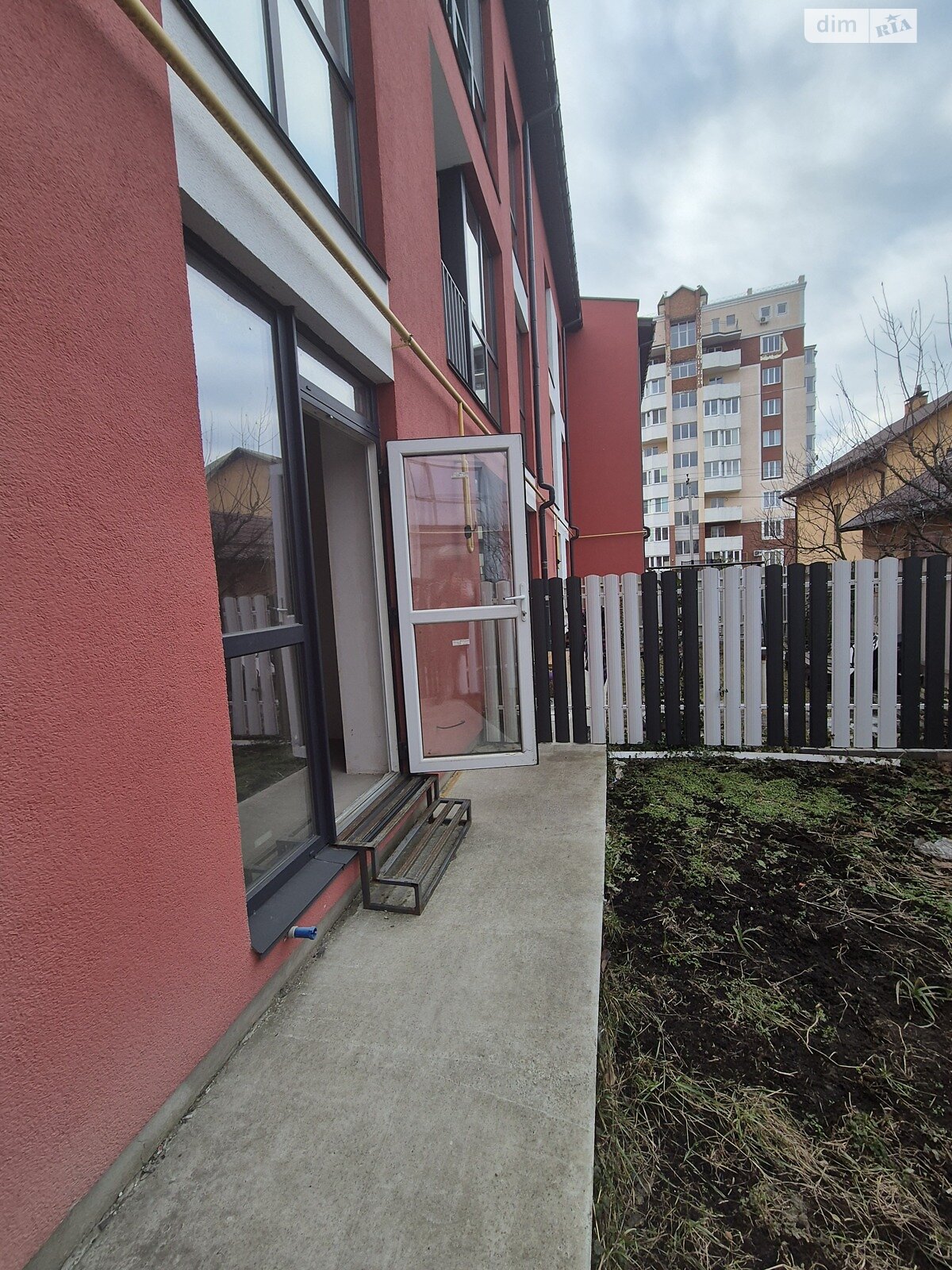 Продаж двокімнатної квартири в Гостомелі, на вул. Остромирська 35В, фото 1