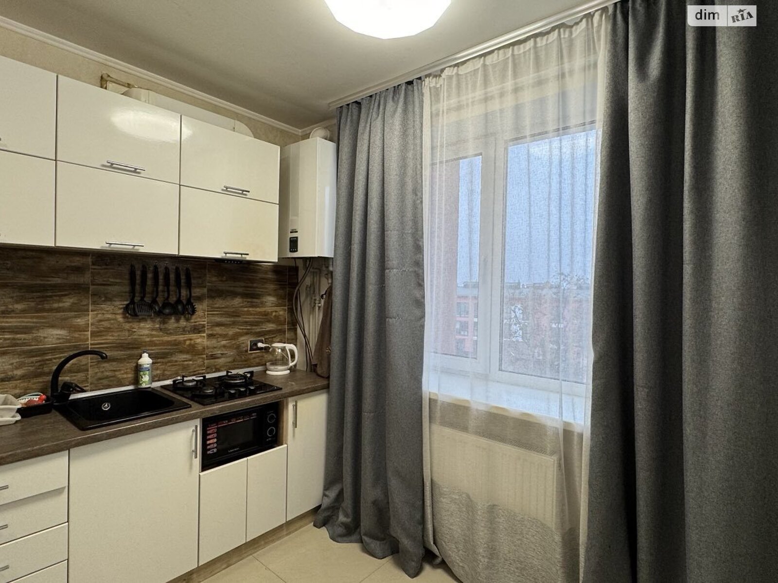 Продаж однокімнатної квартири в Гостомелі, на вул. Остромирська, фото 1 Продаж однокімнатної квартири в Гостомелі, на вул. Остромирська, фото 1