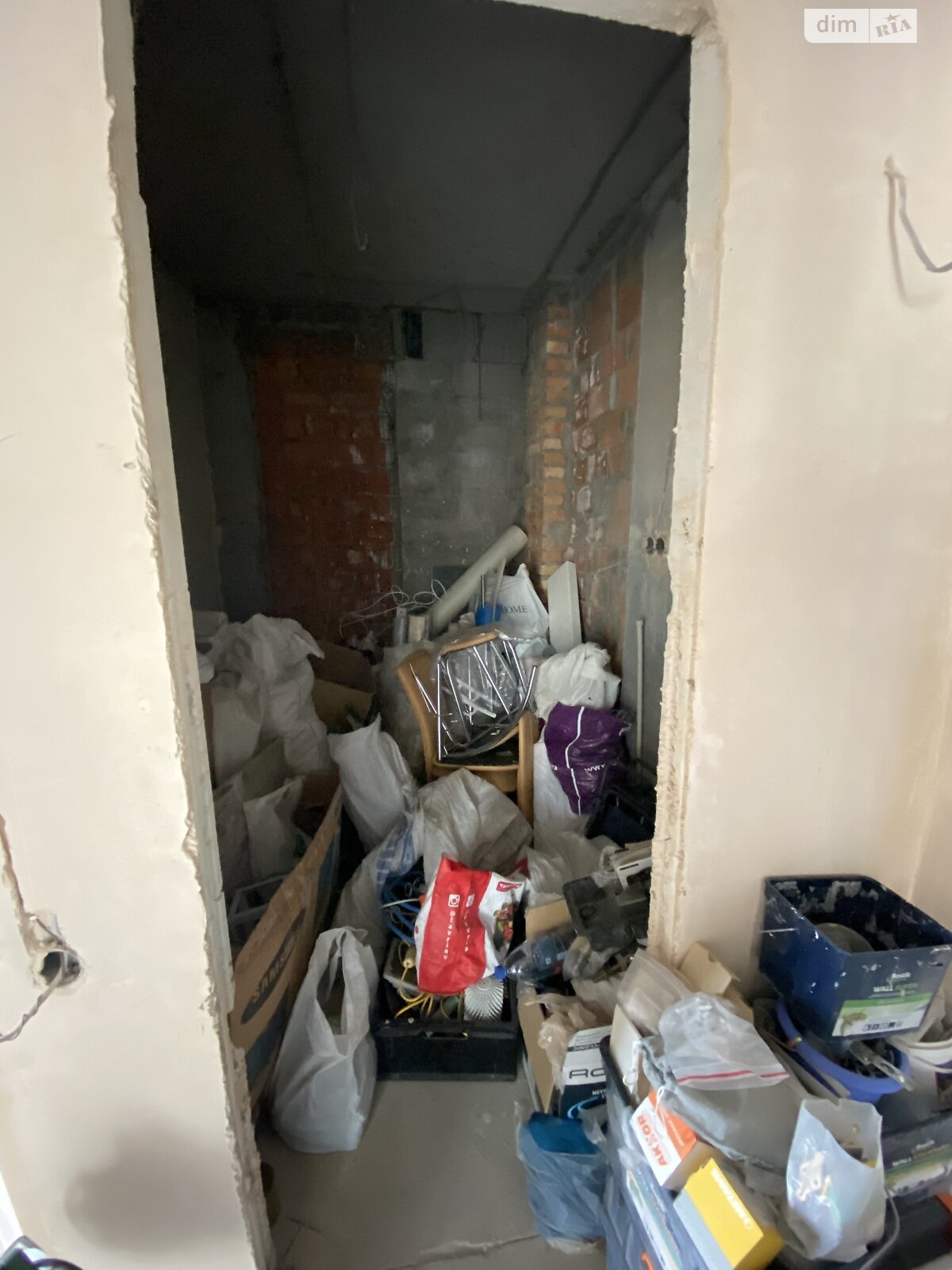 Продаж двокімнатної квартири в Гостомелі, на вул. Прорізна 9, фото 1 Продаж двокімнатної квартири в Гостомелі, на вул. Прорізна 9, фото 1