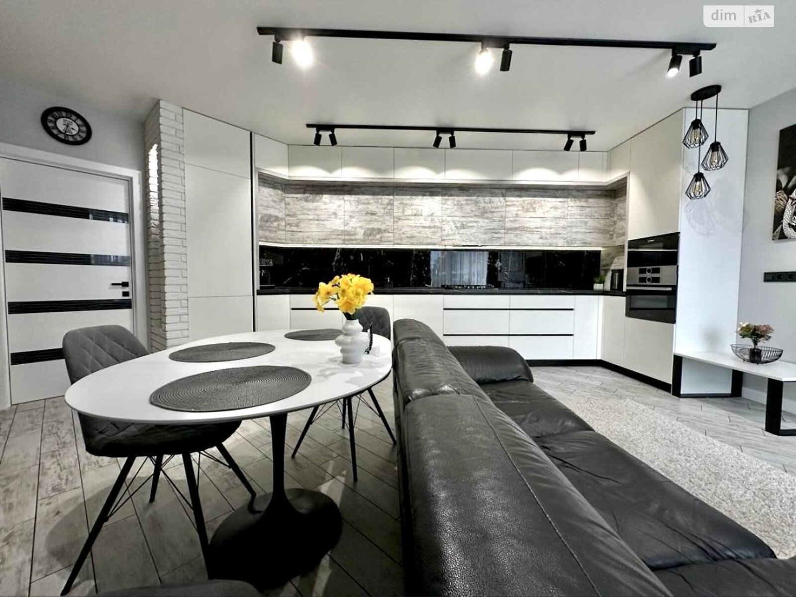 Продажа двухкомнатной квартиры в Гостомеле, на ул. Прорезная, фото 1