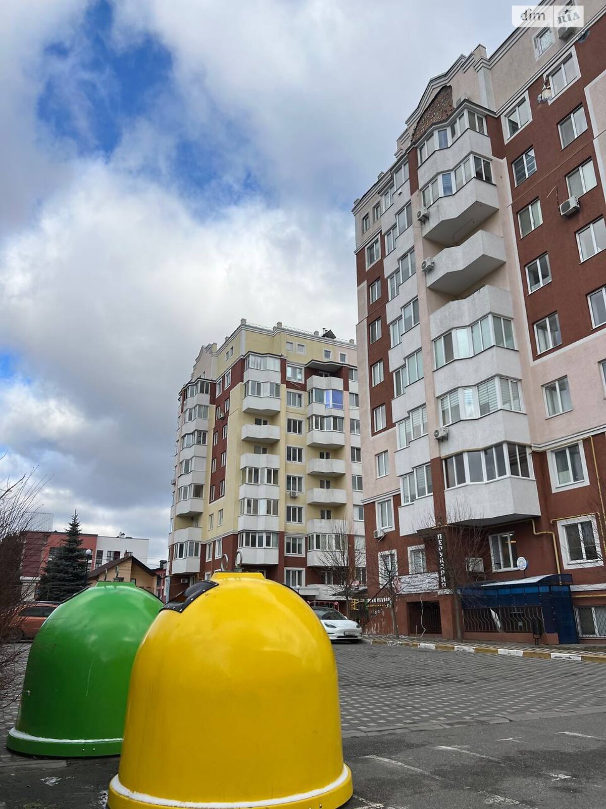 Продажа четырехкомнатной квартиры в Гостомеле, на ул. Сентябрьская 22, фото 1 Продажа четырехкомнатной квартиры в Гостомеле, на ул. Сентябрьская 22, фото 1