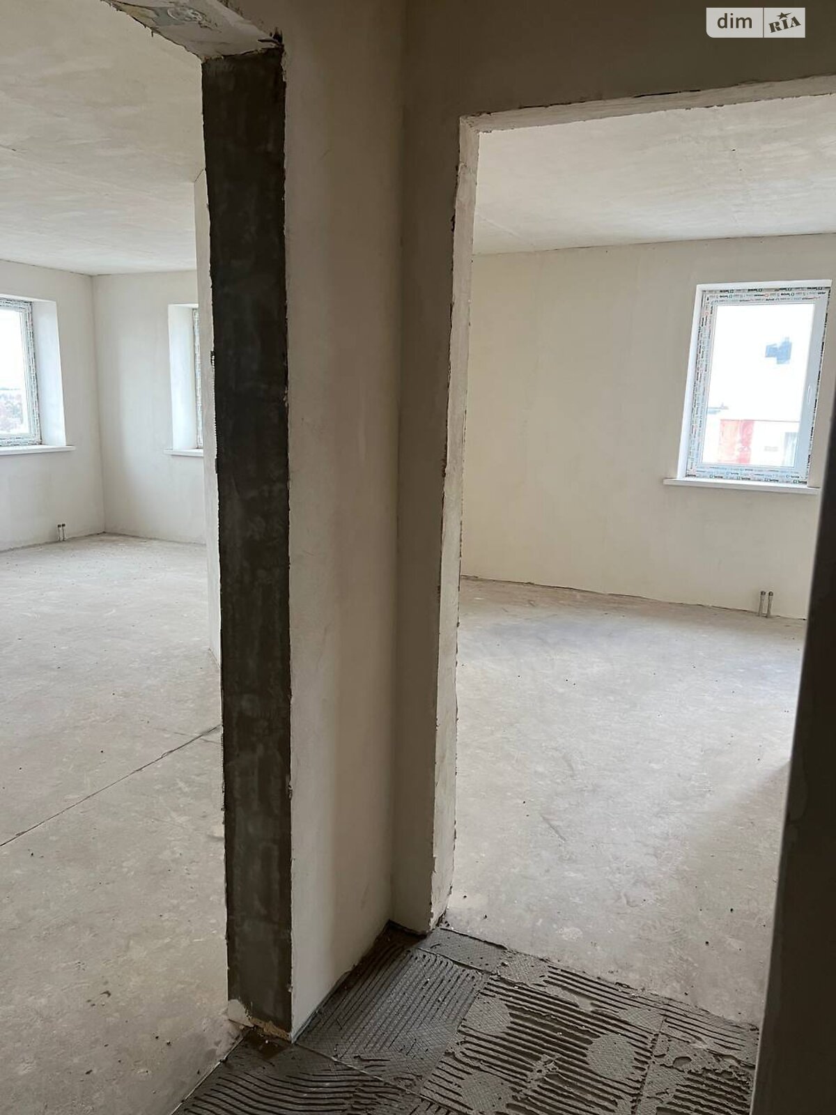 Продажа четырехкомнатной квартиры в Гостомеле, на ул. Сентябрьская 22, фото 1 Продажа четырехкомнатной квартиры в Гостомеле, на ул. Сентябрьская 22, фото 1