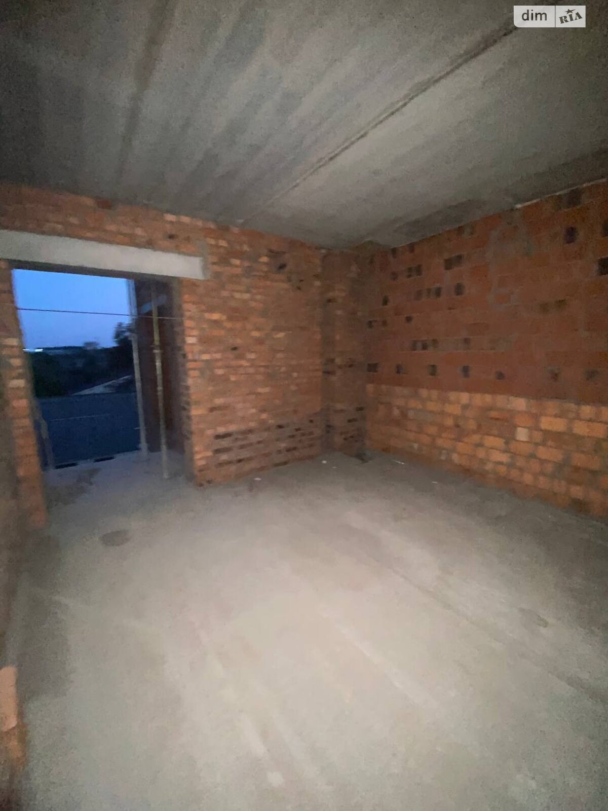 Продаж однокімнатної квартири в Гостомелі, на вул. Свято-Покровська 140, кв. 38, фото 1 Продаж однокімнатної квартири в Гостомелі, на вул. Свято-Покровська 140, кв. 38, фото 1