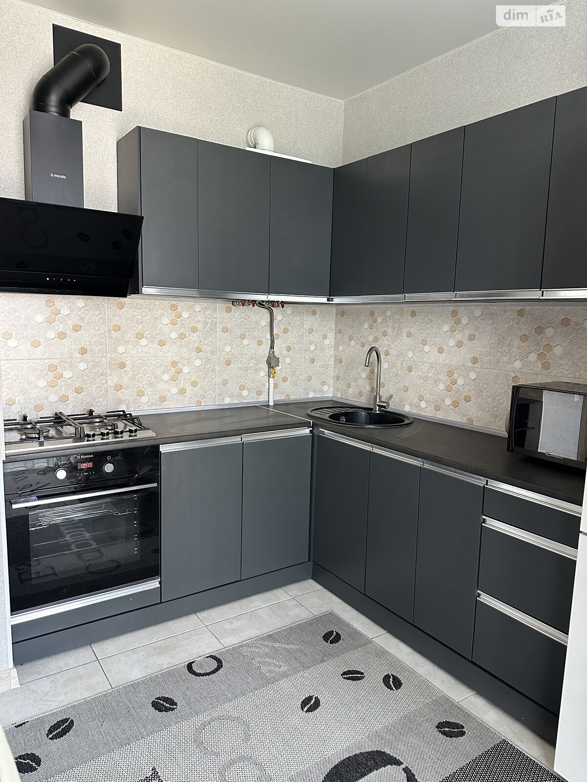 Продажа двухкомнатной квартиры в Гостомеле, на ул. Весенняя 28, кв. 2, фото 1 Продажа двухкомнатной квартиры в Гостомеле, на ул. Весенняя 28, кв. 2, фото 1