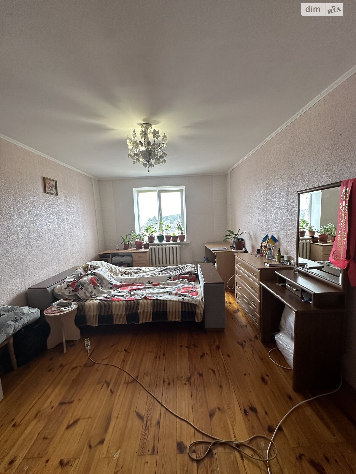 Продажа трехкомнатной квартиры в Гостомеле, на ул. Свято-Покровская, фото 1