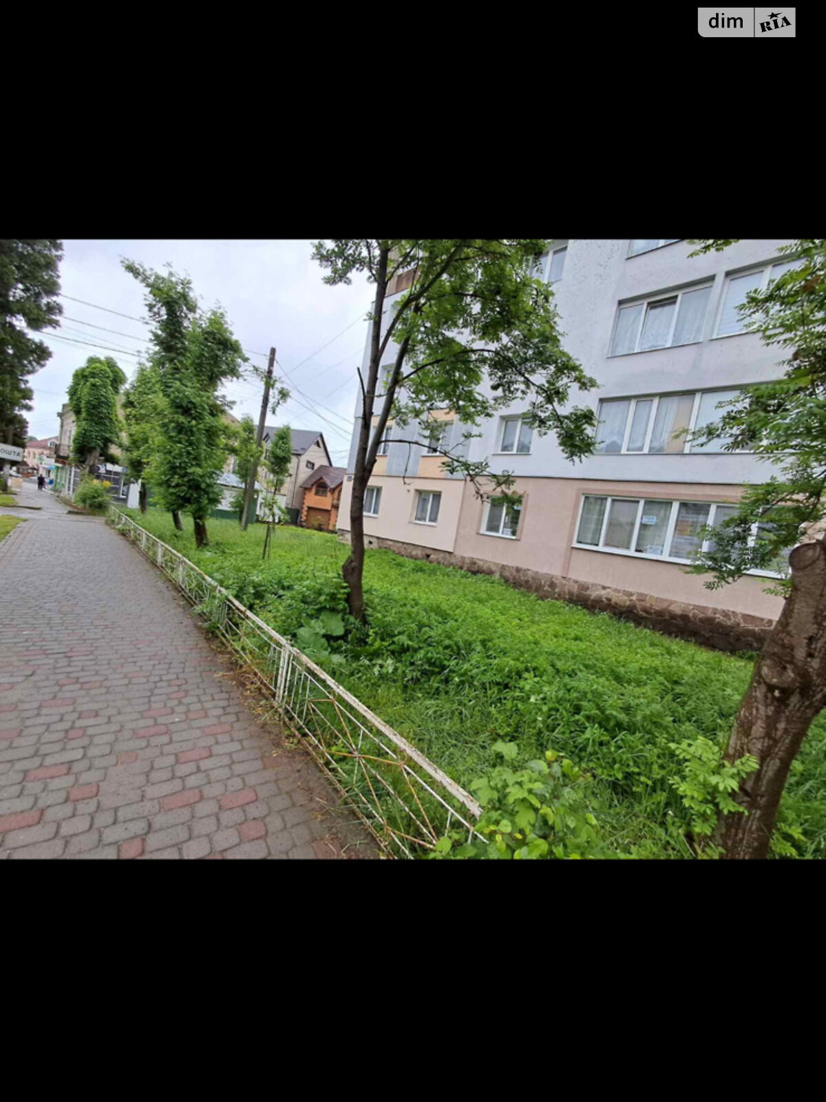 Продаж трикімнатної квартири в Гусятині, на просп. Незалежності 3А, кв. 1, район Гусятин фото 1 Продаж трикімнатної квартири в Гусятині, на просп. Незалежності 3А, кв. 1, район Гусятин фото 1