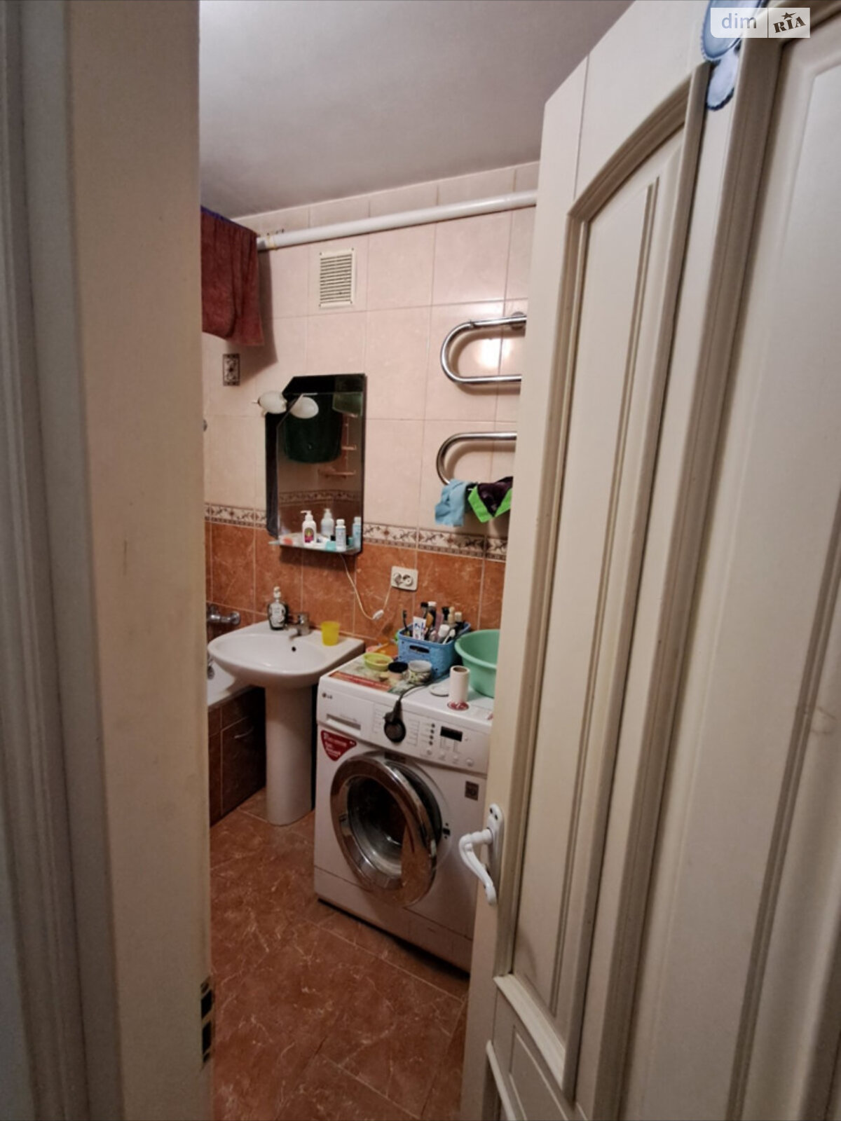 Продаж трикімнатної квартири в Гусятині, на просп. Незалежності 3А, кв. 1, район Гусятин фото 1 Продаж трикімнатної квартири в Гусятині, на просп. Незалежності 3А, кв. 1, район Гусятин фото 1