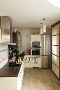 Продажа трехкомнатной квартиры в Харькове, на ул. 23-го Августа 48, район 1-ый микрорайон фото 2