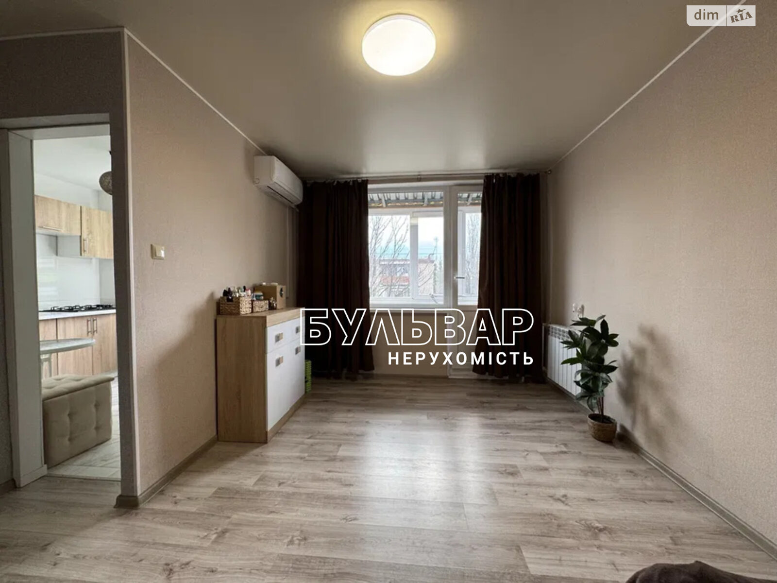 Продажа однокомнатной квартиры в Харькове, на ул. 23-го Августа 40, район 1-ый микрорайон фото 1 Продажа однокомнатной квартиры в Харькове, на ул. 23-го Августа 40, район 1-ый микрорайон фото 1