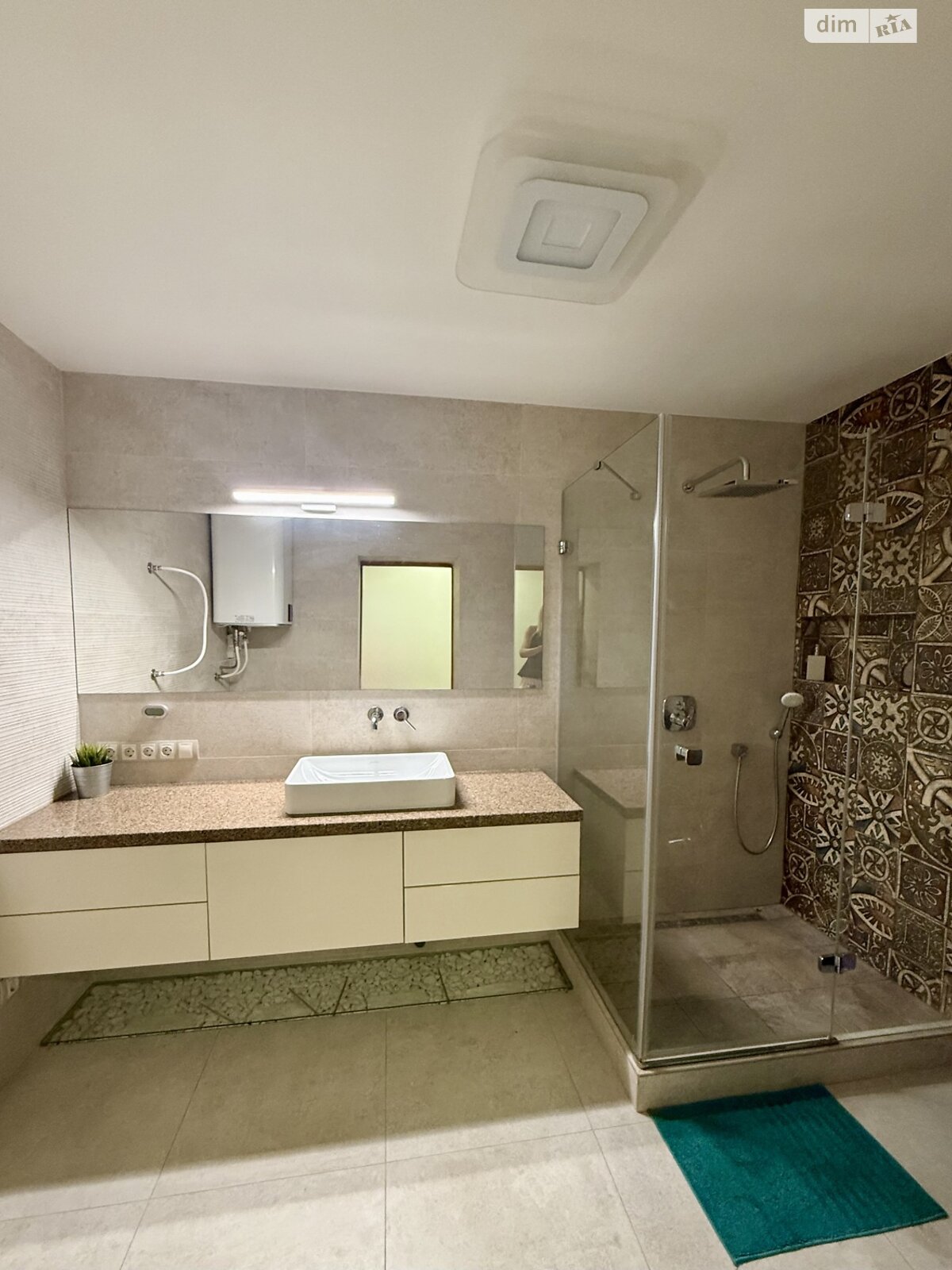 Продажа трехкомнатной квартиры в Харькове, на ул. 23-го Августа, район 1-ый микрорайон фото 1 Продажа трехкомнатной квартиры в Харькове, на ул. 23-го Августа, район 1-ый микрорайон фото 1