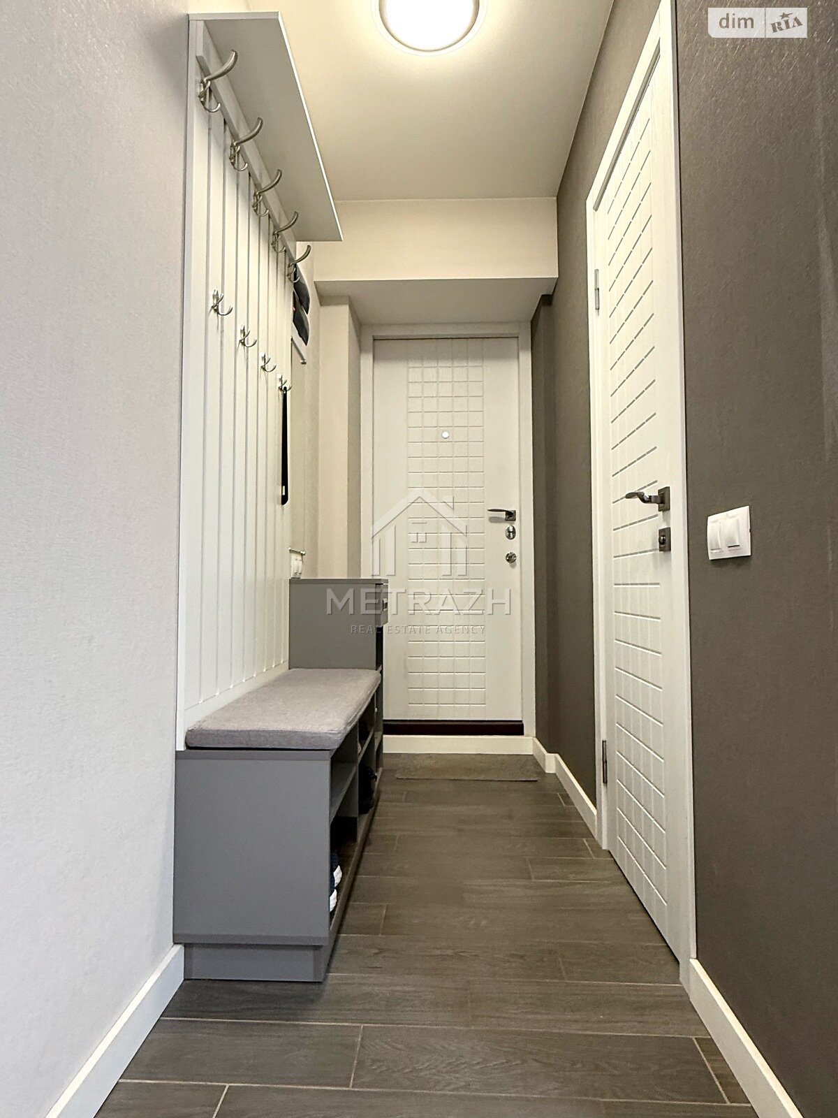 Продажа двухкомнатной квартиры в Харькове, на ул. 23-го Августа 62, район 1-ый микрорайон фото 1