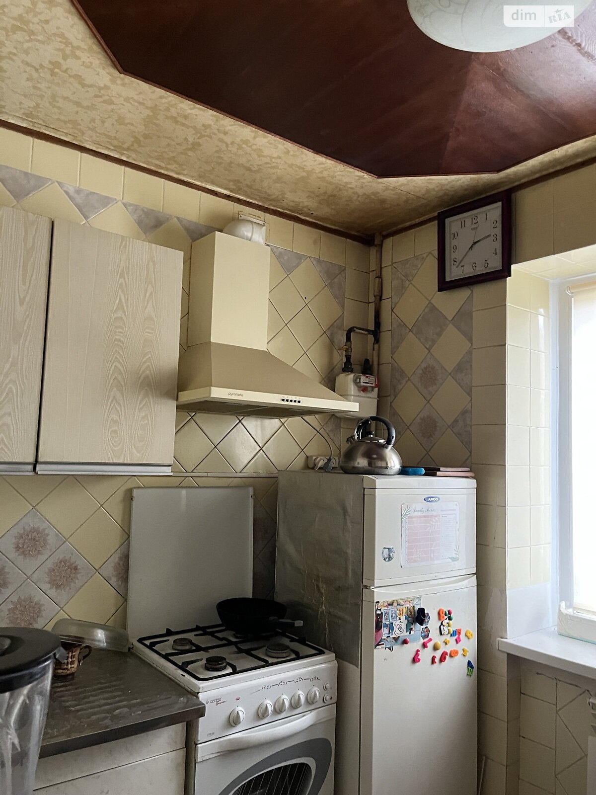 Продажа трехкомнатной квартиры в Харькове, на ул. 23-го Августа 42, район 1-ый микрорайон фото 1 Продажа трехкомнатной квартиры в Харькове, на ул. 23-го Августа 42, район 1-ый микрорайон фото 1