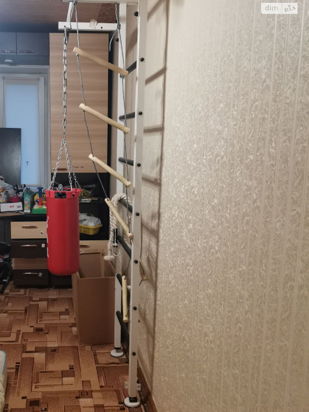 Продажа трехкомнатной квартиры в Харькове, на ул. 23-го Августа 42, район 1-ый микрорайон фото 1 Продажа трехкомнатной квартиры в Харькове, на ул. 23-го Августа 42, район 1-ый микрорайон фото 1