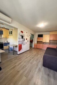 Продажа однокомнатной квартиры в Харькове, на ул. Двадцать Третьего Августа 62, район 1-ый микрорайон фото 2