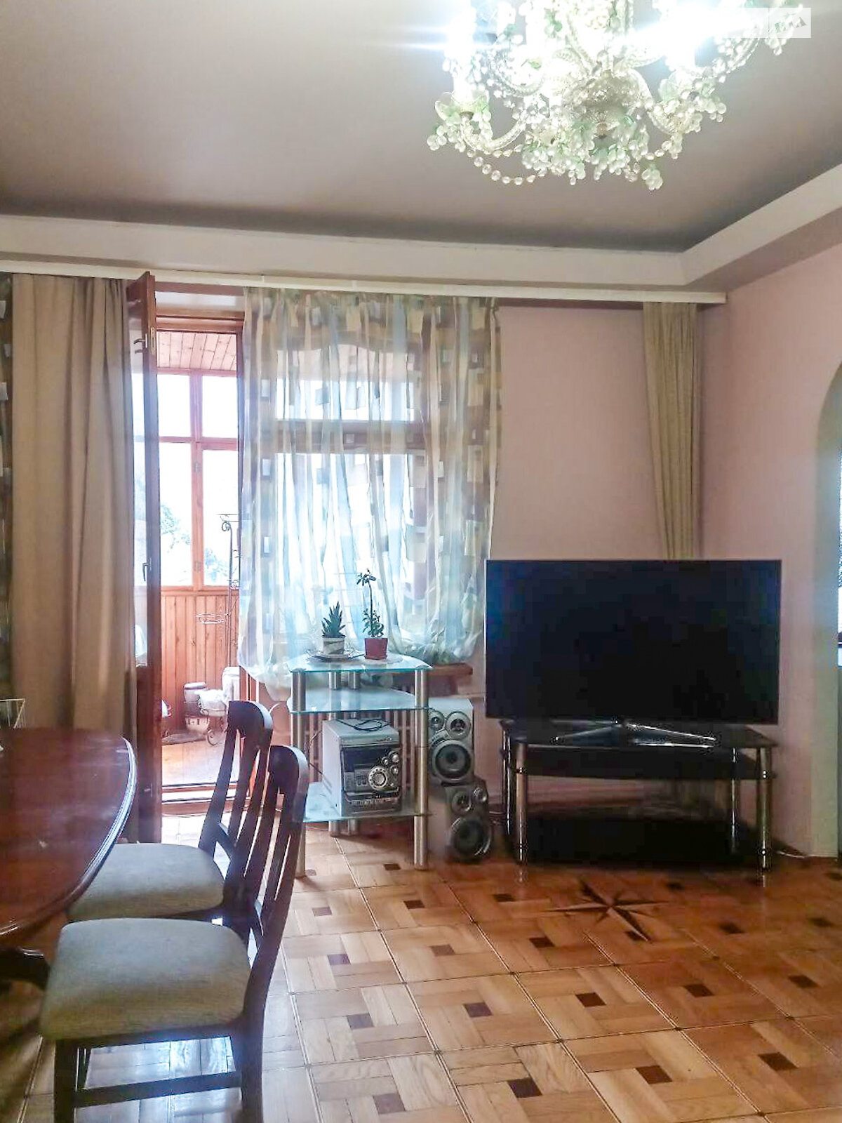Продаж трикімнатної квартири в Харкові, на просп. Науки 50А, район 1-ий мікрорайон фото 1 Продаж трикімнатної квартири в Харкові, на просп. Науки 50А, район 1-ий мікрорайон фото 1