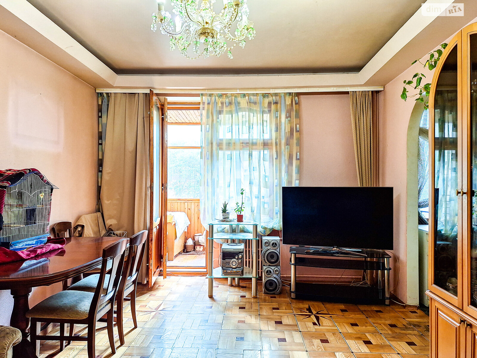 Продаж трикімнатної квартири в Харкові, на просп. Науки 50А, район 1-ий мікрорайон фото 1 Продаж трикімнатної квартири в Харкові, на просп. Науки 50А, район 1-ий мікрорайон фото 1