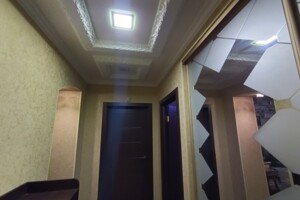 Продаж трикімнатної квартири в Харкові, на просп. Науки 52, район Шевченківський фото 2