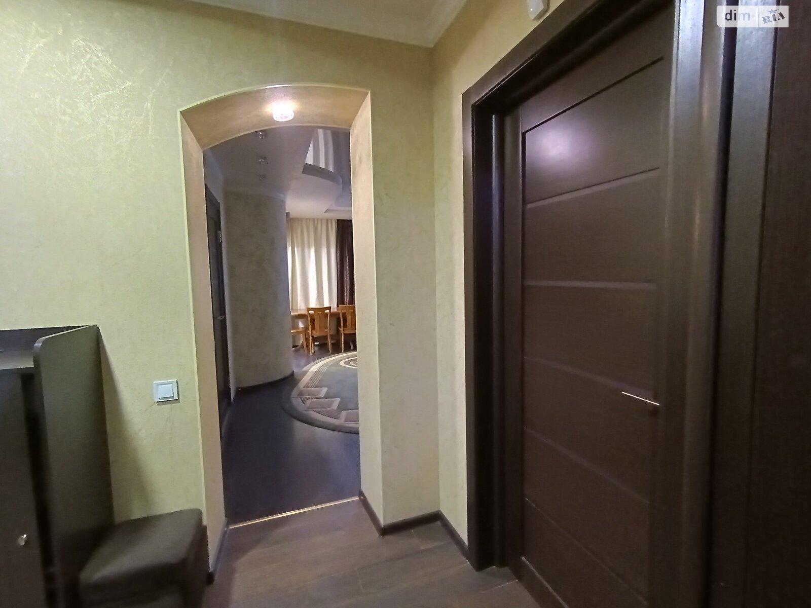 Продаж трикімнатної квартири в Харкові, на просп. Науки 52, район Шевченківський фото 1 Продаж трикімнатної квартири в Харкові, на просп. Науки 52, район Шевченківський фото 1