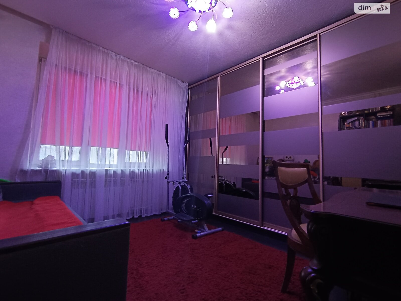 Продаж трикімнатної квартири в Харкові, на просп. Науки 52, район Шевченківський фото 1 Продаж трикімнатної квартири в Харкові, на просп. Науки 52, район Шевченківський фото 1